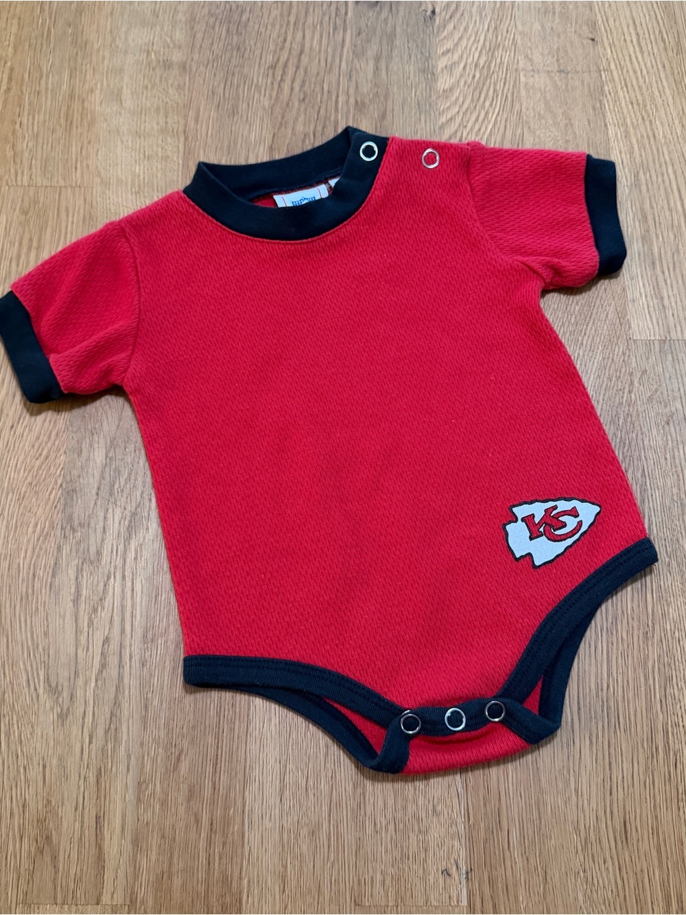 NFL 6-9 MONTHS Red KC Kansas City Chiefs One Piece Bodysuit
